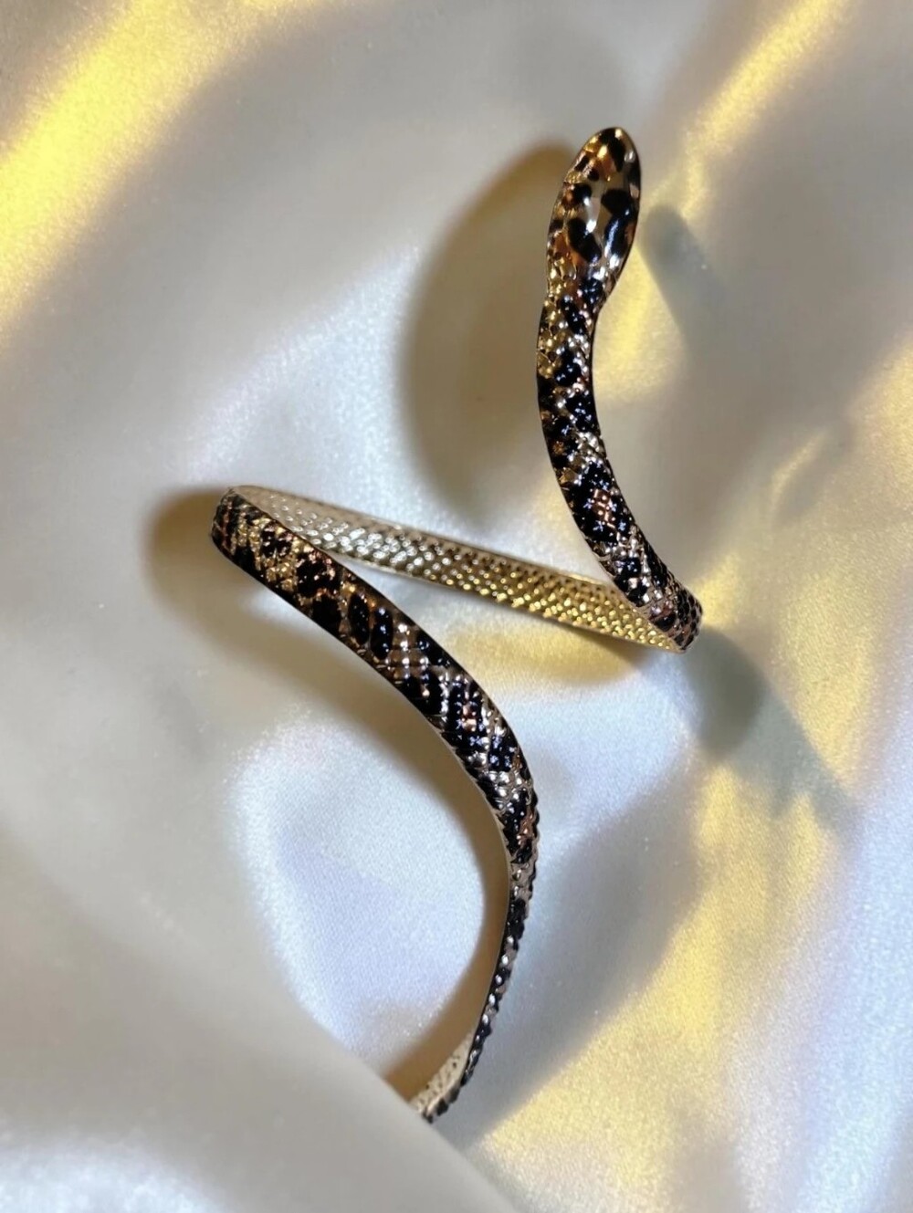 NWT Retro Bohemian Cool Snake Print Design Bracelet Metallic Gold Black Copper